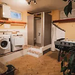 Riedz Innsbruck- Zentrales Apartmenthaus Mit Gruener Oase