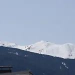 Riedz Innsbruck- Zentrales Apartmenthaus Mit Gruener Oase Innsbruck