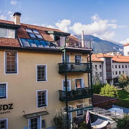 Apartamento Riedz Innsbruck- Zentrales Apartmenthaus Mit Gruener Oase *
