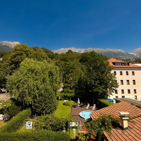 Lejlighed Riedz Innsbruck- Zentrales Apartmenthaus Mit Gruener Oase