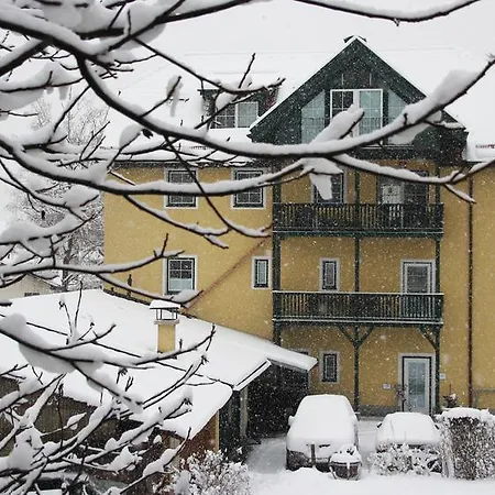 Riedz Innsbruck- Zentrales Apartmenthaus Mit Gruener Oase Lejlighed