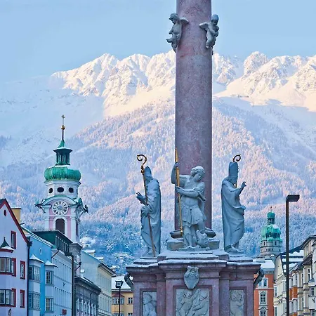 Riedz Innsbruck- Zentrales Apartmenthaus Mit Gruener Oase Lejlighed
