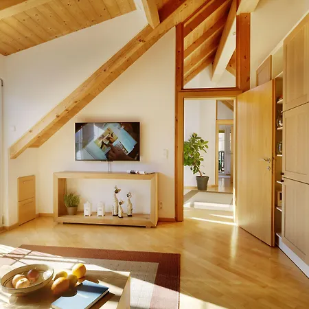 Riedz Innsbruck- Zentrales Apartmenthaus Mit Gruener Oase Appartement Innsbruck