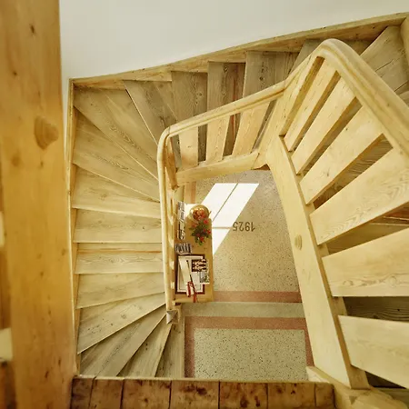 Riedz Innsbruck- Zentrales Apartmenthaus Mit Gruener Oase Appartement *