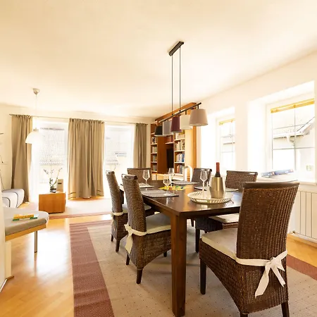 Riedz Innsbruck- Zentrales Apartmenthaus Mit Gruener Oase *