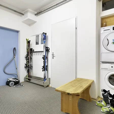 Riedz Innsbruck- Zentrales Apartmenthaus Mit Gruener Oase