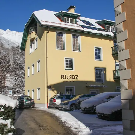 Riedz Innsbruck- Zentrales Apartmenthaus Mit Gruener Oase Lejlighed Innsbruck