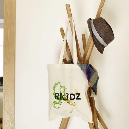 Riedz Innsbruck- Zentrales Apartmenthaus Mit Gruener Oase Lejlighed *