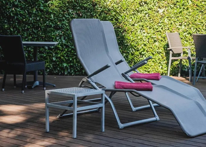 Riedz Innsbruck- Zentrales Apartmenthaus Mit Gruener Oase Апартаменти