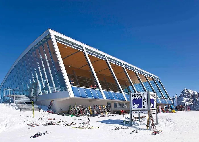 Riedz Innsbruck- Zentrales Apartmenthaus Mit Grüner Oase * Innsbruck