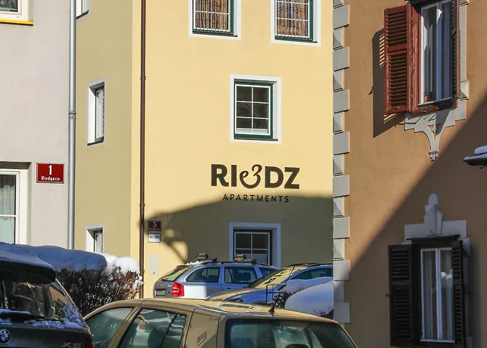 Riedz Innsbruck- Zentrales Apartmenthaus Mit Grüner Oase Apartment Innsbruck