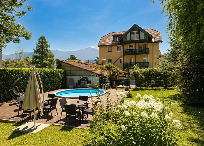 Apartament Riedz Innsbruck- Zentrales Apartmenthaus Mit Gruener Oase *