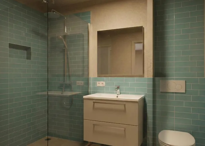 Riedz Innsbruck- Zentrales Apartmenthaus Mit Gruener Oase