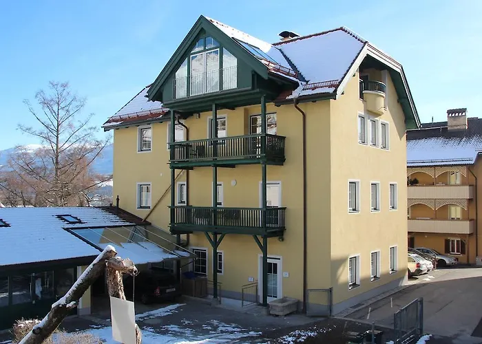 Апартаменти Riedz Innsbruck- Zentrales Apartmenthaus Mit Gruener Oase Інсбрук