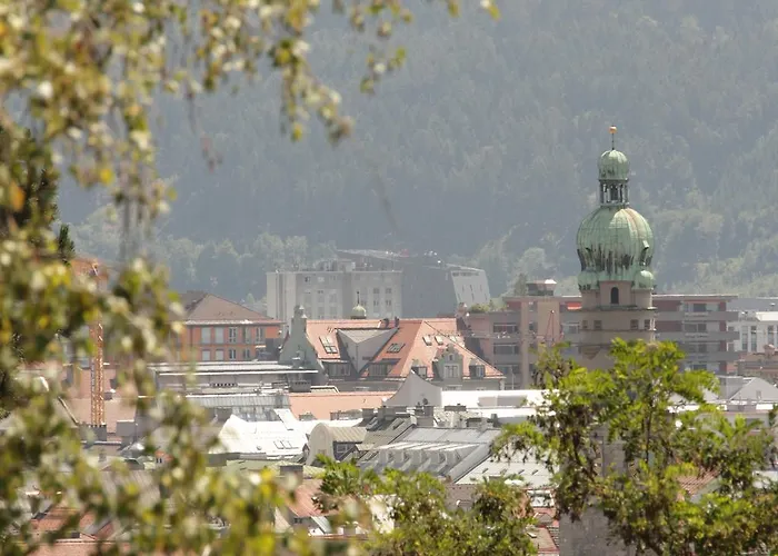 Apartment Riedz Innsbruck- Zentrales Apartmenthaus Mit Grüner Oase Innsbruck